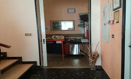 Elizabeth Hotel 2*